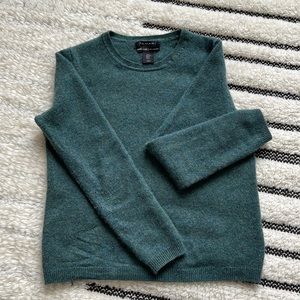 Tahari 100% pure luxe cashmere sweater